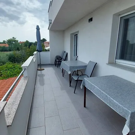 Apartament Baras Nin