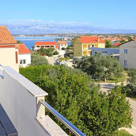 Apartament Baras Nin