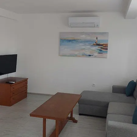 Apartament Baras Nin